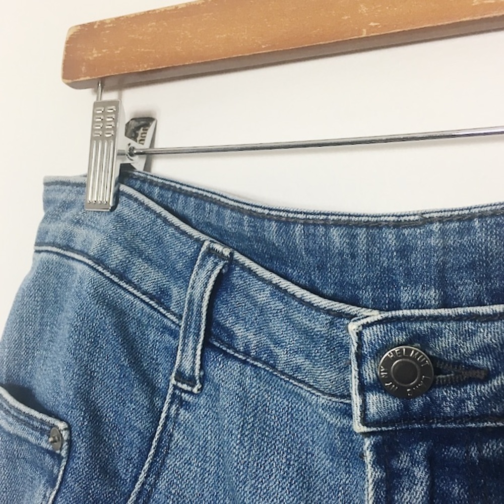 Helmut Lang Cropped Boyfriend Jean